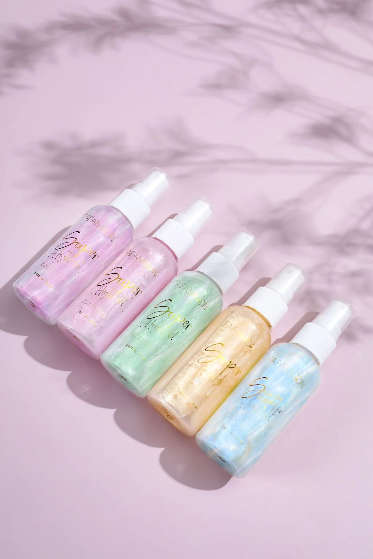 Body Highlighter Spray with Shimmering Color Effects